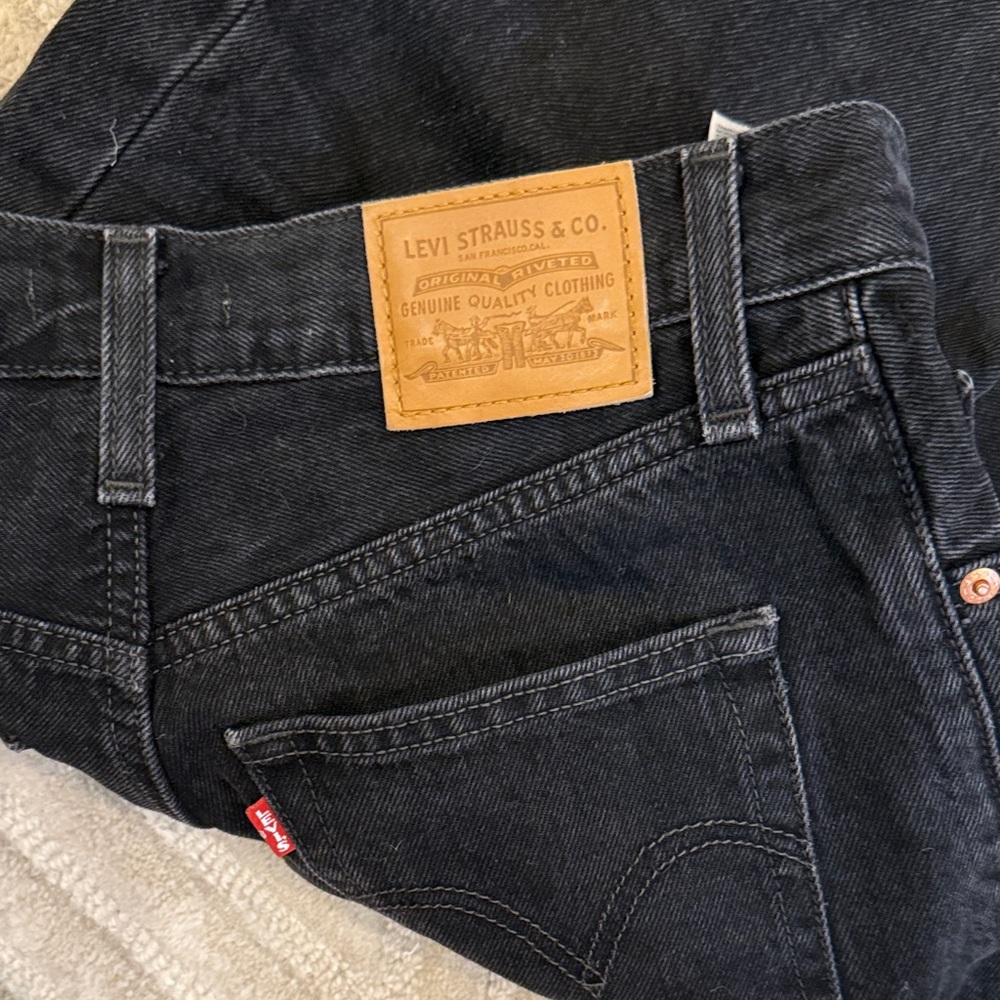 Levi's Black Flare Jeans - Picture 5 of 5